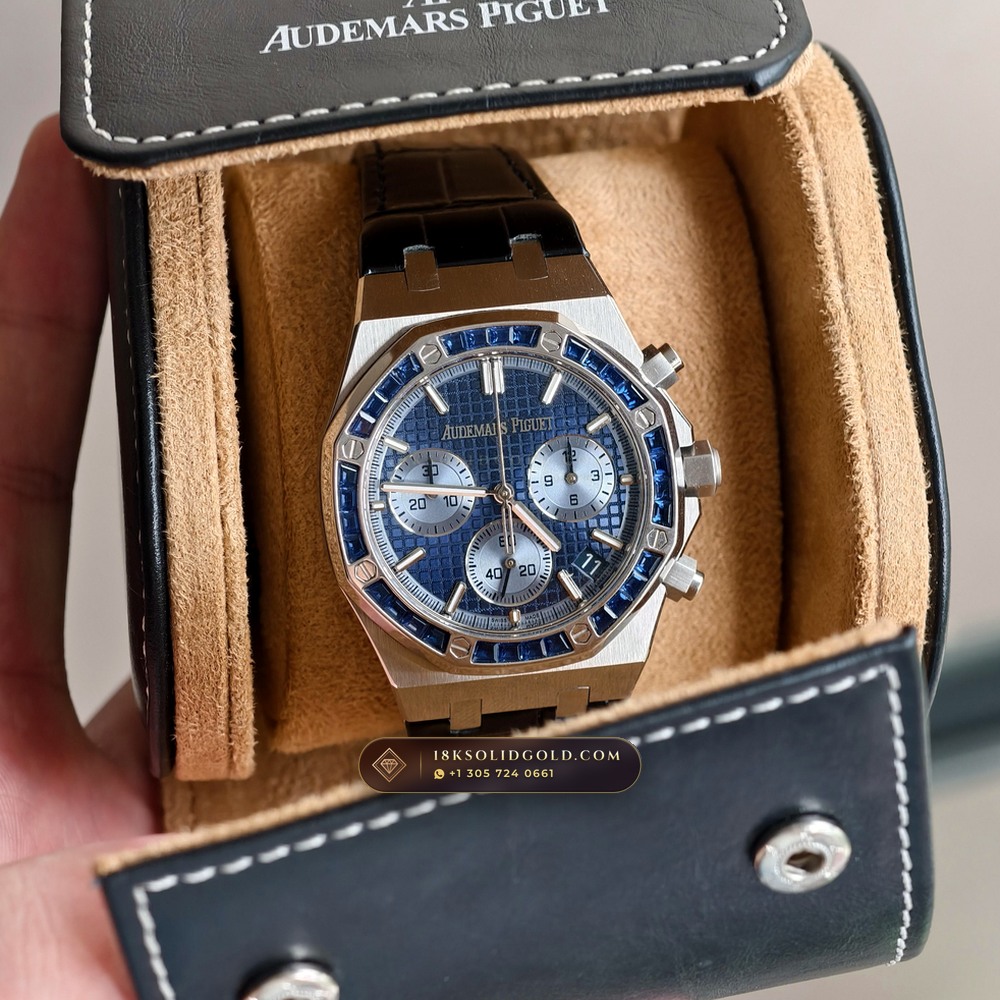 Audemars Piguet Royal Oak Selfwinding Chronograph 41mm Diamond-Set Bezel 18K White Gold Reference 26240BC.SS.1320BC.01 — Hallmarked Edition — Studio Gallery Plate XI in 18K White Gold Au750 (158.7g Verified Mass, Audemars Piguet Cal. 4401 Flyback Chronograph)
