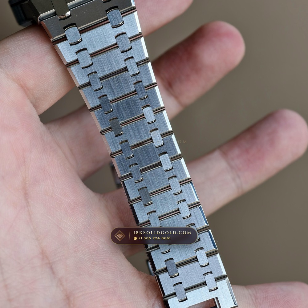 Audemars Piguet Royal Oak Selfwinding 41mm Geneva Atelier Spec Reference 15510ST — Salon Edition — Studio Gallery Plate X in 904L Stainless Steel Custom Architecture (166.4g Verified Mass, Audemars Piguet Cal. 4302 - 70h Power Reserve)