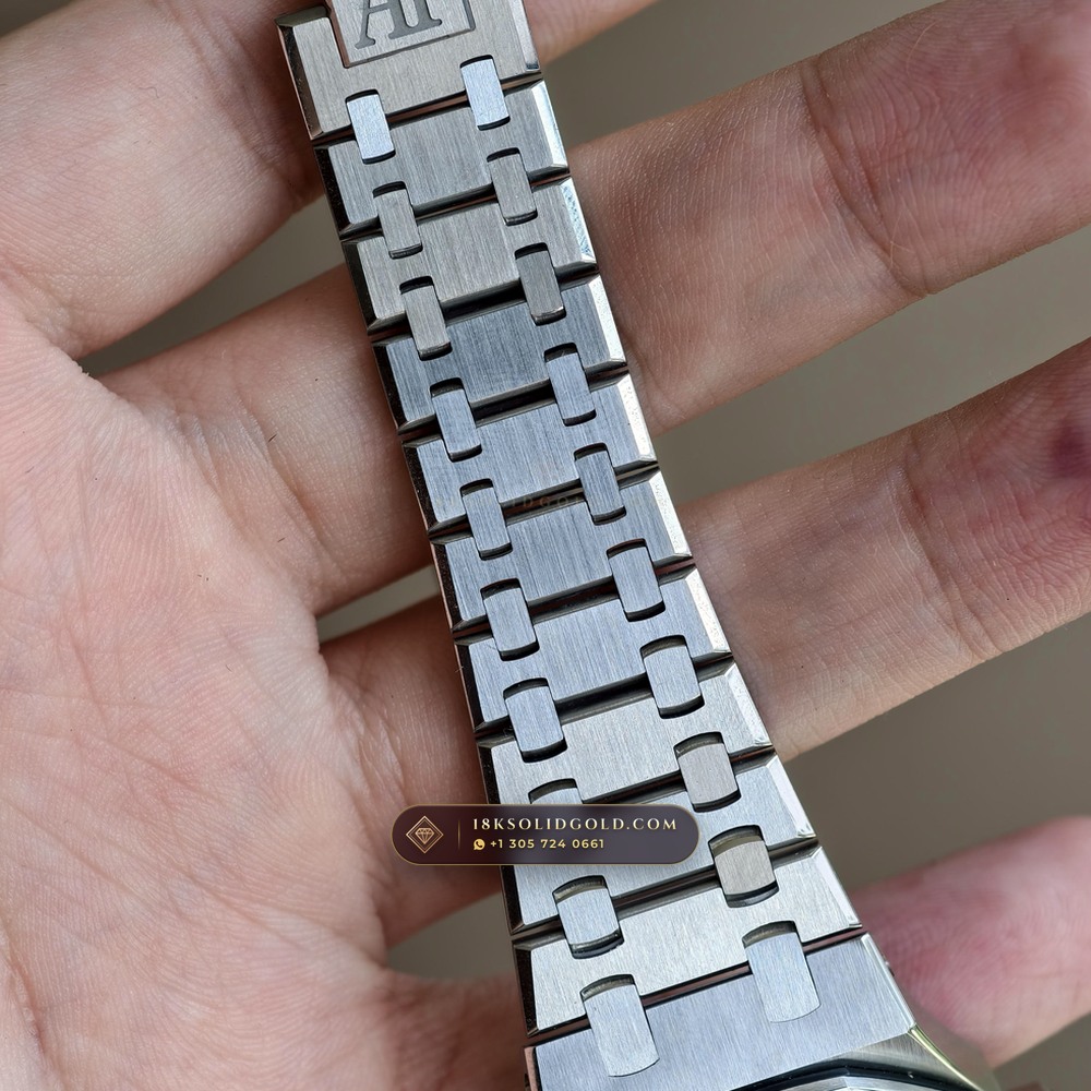 Audemars Piguet Royal Oak Selfwinding 37mm Sunburst Rhodium / Slate Grey Dial Reference 15450ST — Salon Edition — Studio Gallery Plate IX in 904L Stainless Steel Custom Architecture (132.2g Verified Mass, Audemars Piguet Cal. 3120 / Cal. 5900)