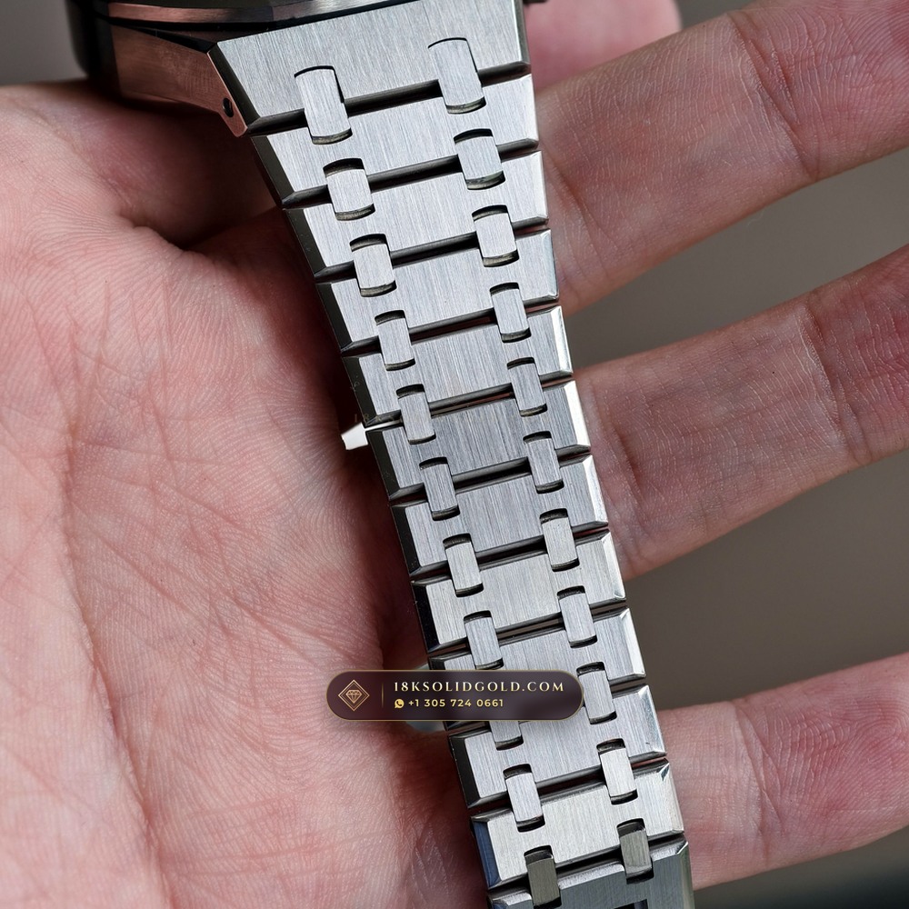 Audemars Piguet Royal Oak Selfwinding Chronograph 41mm Custom Tapestry Dial Deep Crystal Optics Reference 26240ST — Salon Edition — Studio Gallery Plate X in 904L Stainless Steel Custom Architecture (180.6g Verified Mass, Audemars Piguet Cal. 4401 Flyback Chronograph)