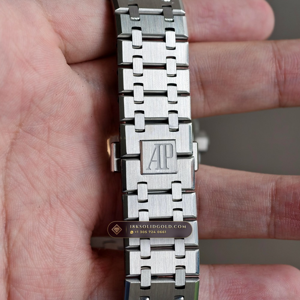 Audemars Piguet Royal Oak Selfwinding Chronograph 41mm Custom Tapestry Dial Deep Crystal Optics Reference 26240ST — Salon Edition — Studio Gallery Plate XI in 904L Stainless Steel Custom Architecture (180.6g Verified Mass, Audemars Piguet Cal. 4401 Flyback Chronograph)