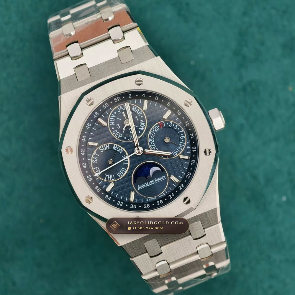 Audemars Piguet Royal Oak Perpetual Calendar 41mm Reference 26574ST.OO.1220ST.02 — Salon Edition angle 3