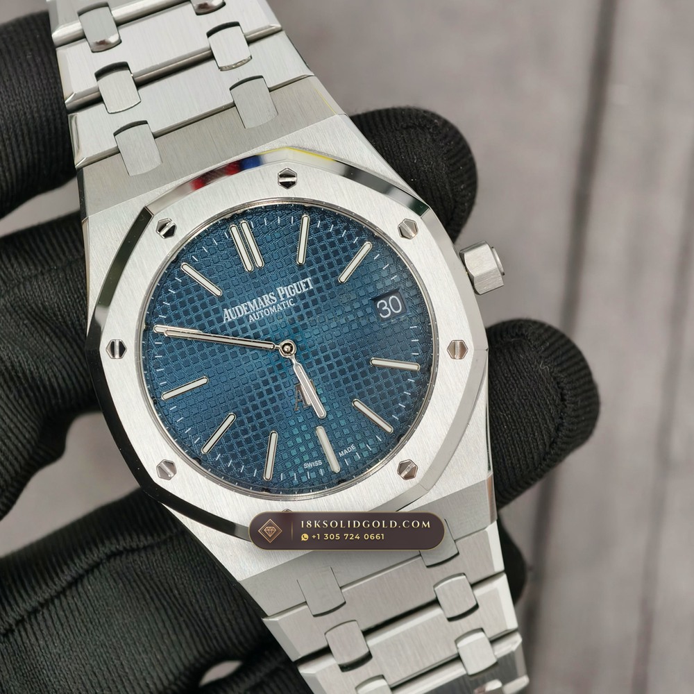 Audemars Piguet Royal Oak Jumbo Extra-Thin 39mm Custom Tapestry Dial Reference 15202ST — Salon Edition angle 2
