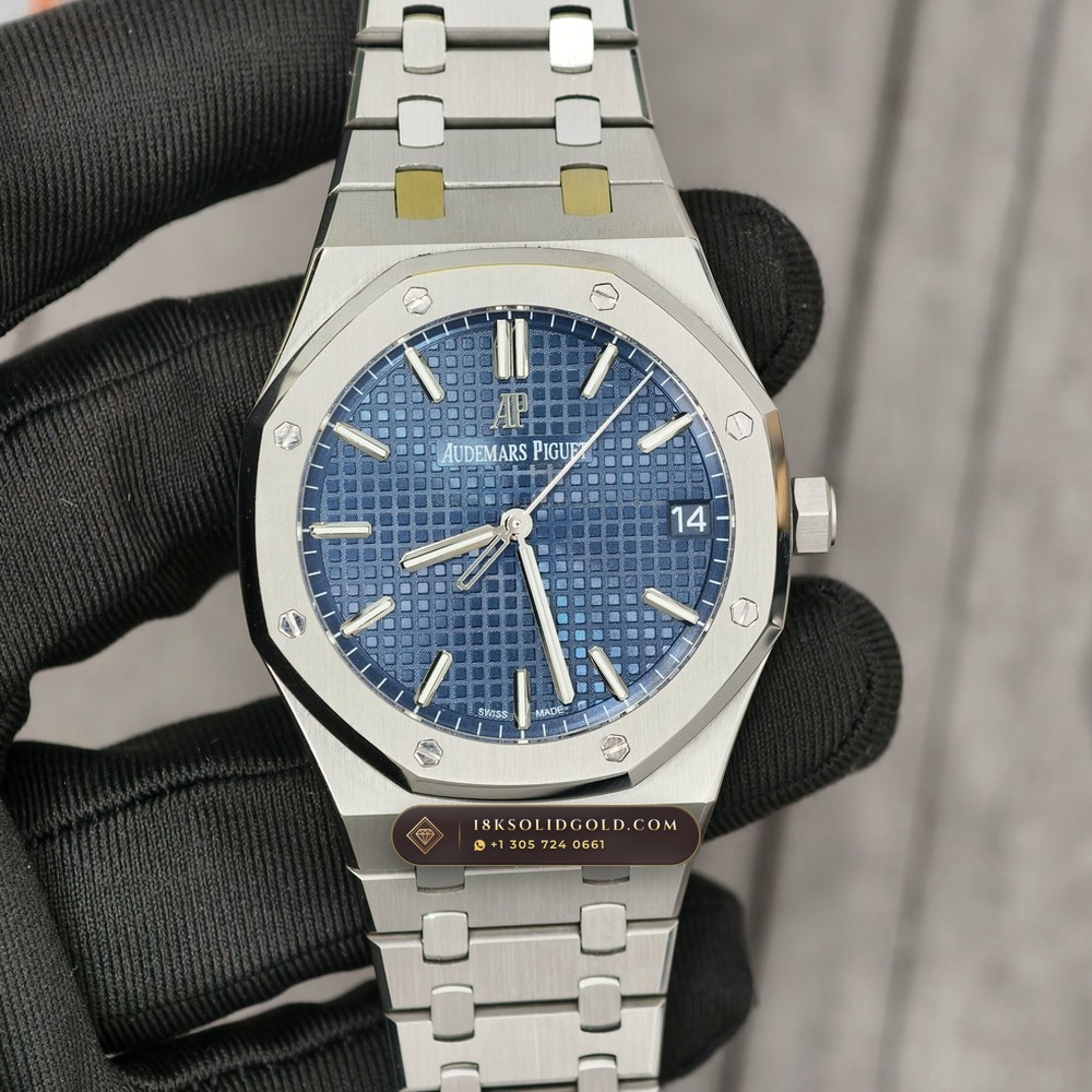 Audemars Piguet Royal Oak Selfwinding 41mm Custom SW Dial Free-Sprung Calibre Reference 15500ST — Salon Edition