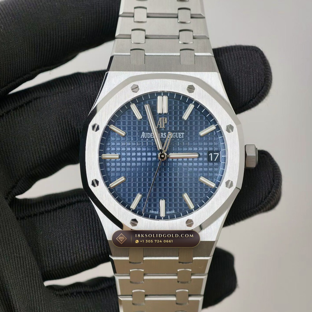 Audemars Piguet Royal Oak Selfwinding 41mm Custom SW Dial Reference 15500ST — Salon Edition