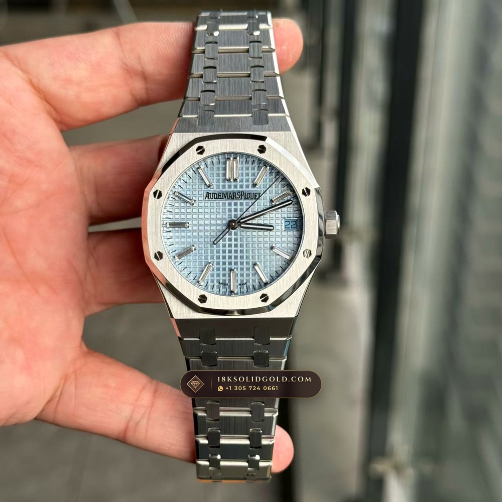 Audemars Piguet Royal Oak Selfwinding 41mm 18K White Gold Reference 15510BC.OO.1320BC.01 — Hallmarked Edition angle 3