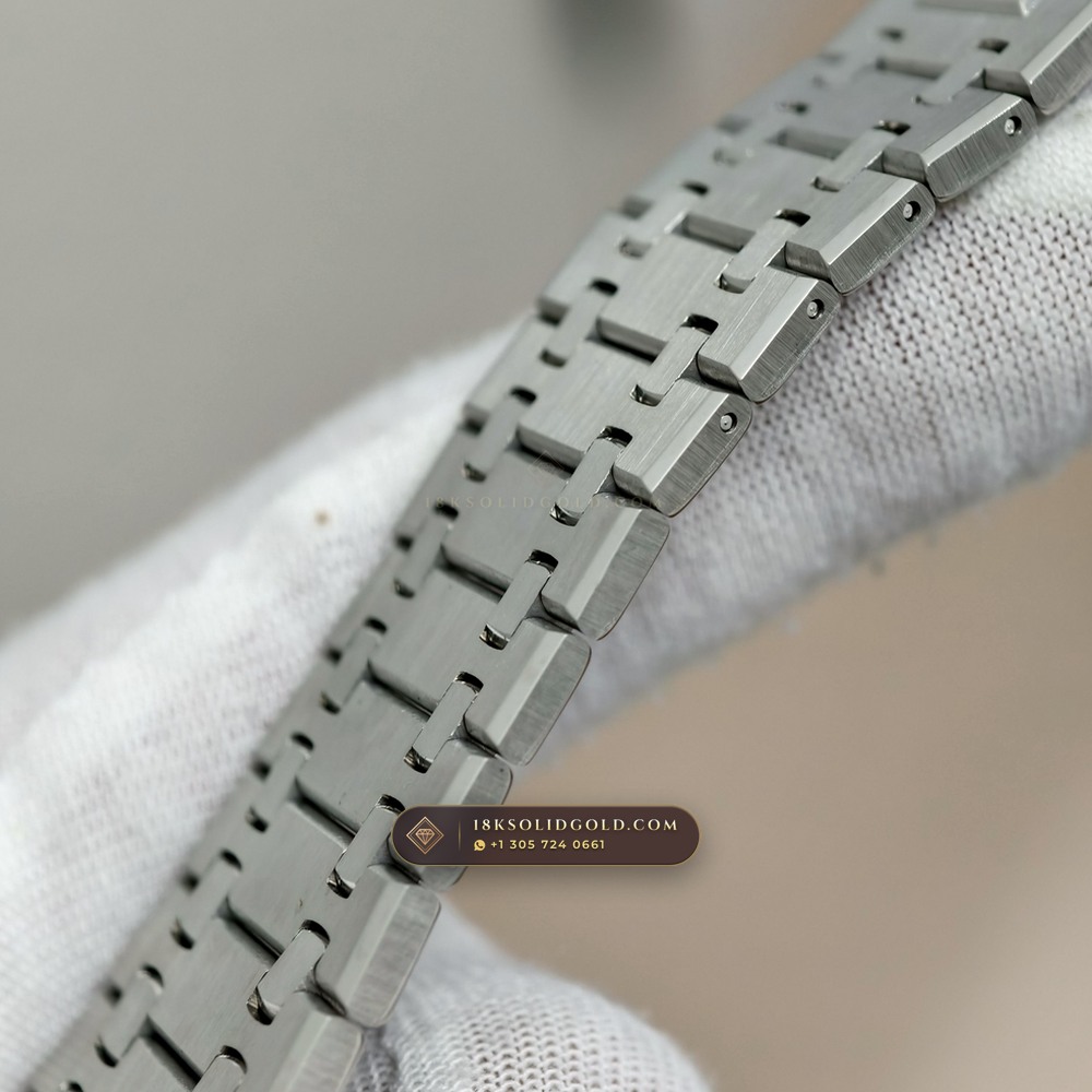 Audemars Piguet Royal Oak Selfwinding Chronograph 41mm Geneva Atelier Spec Reference 26240ST — Salon Edition — Studio Gallery Plate X in 904L Stainless Steel Custom Architecture (180.3g Verified Mass, Audemars Piguet Cal. 4401 Flyback Chronograph)