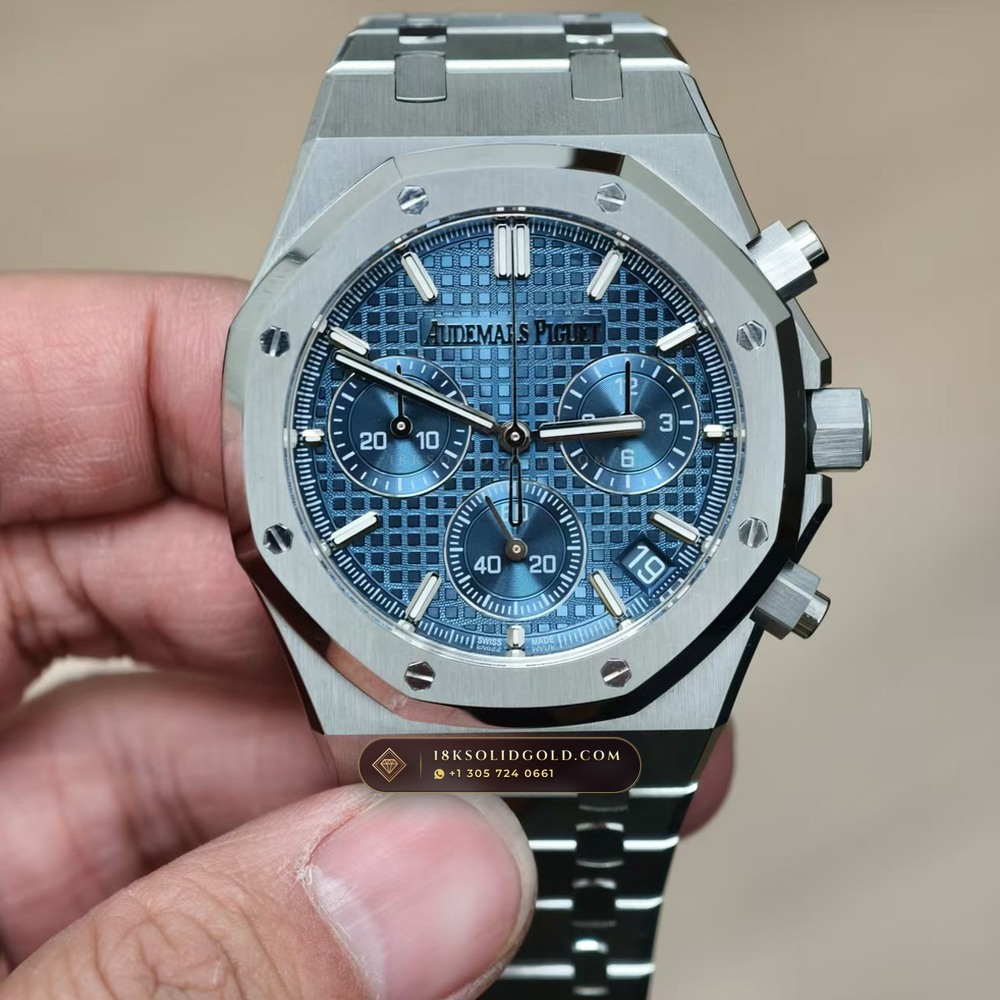 Audemars Piguet Royal Oak Selfwinding Chronograph 41mm Chronometer Regulated Spec Reference 26240ST — Salon Edition