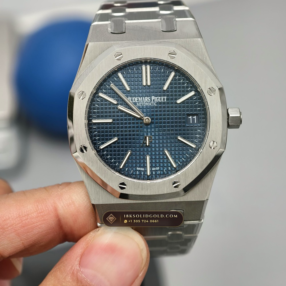 Audemars Piguet Royal Oak Jumbo Extra-Thin 39mm Geneva Atelier Spec Reference 15202ST — Salon Edition