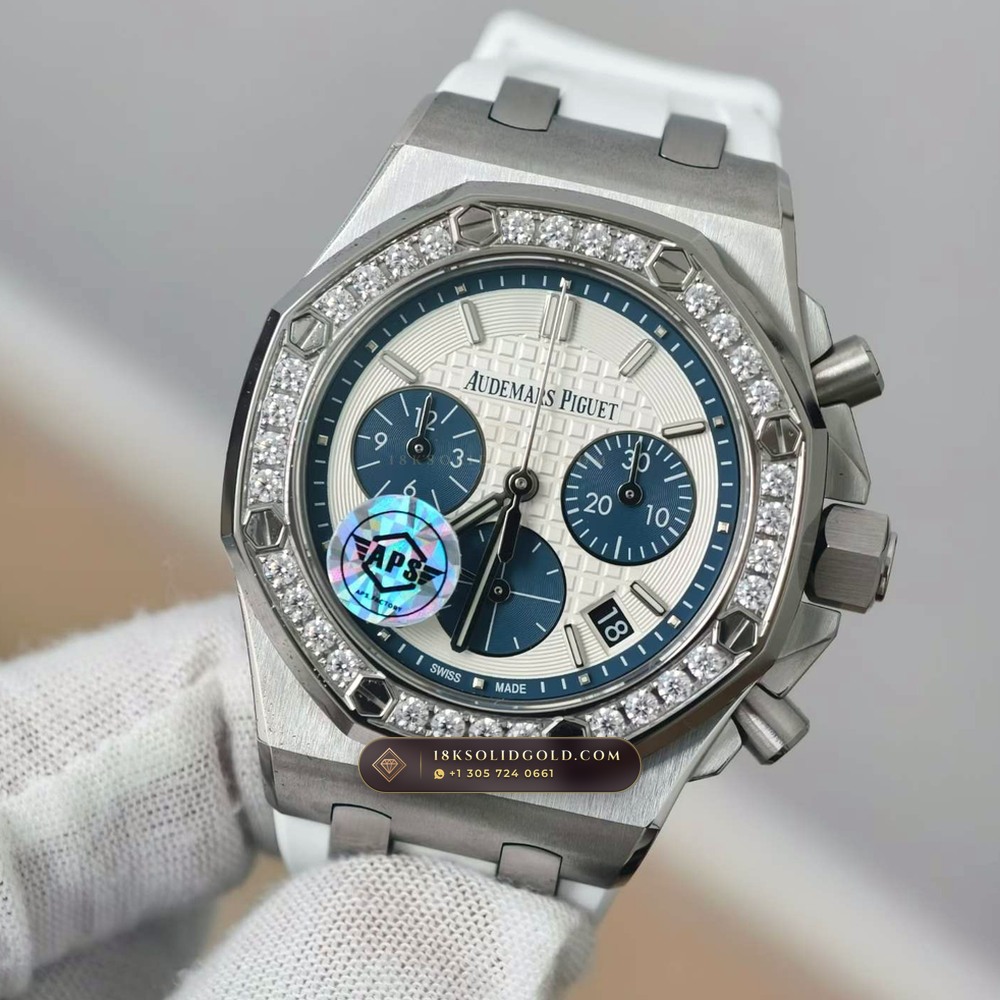 Audemars Piguet Royal Oak Selfwinding Chronograph 38mm Reference 26231ST.ZZ.D010CA.01 — Salon Edition angle 3