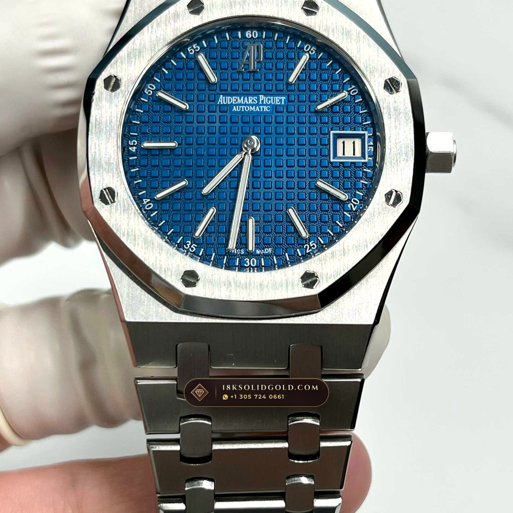 Audemars Piguet Royal Oak Jumbo Extra-Thin 39mm Reference 15202ST.OO.0944ST.03 — Salon Edition
