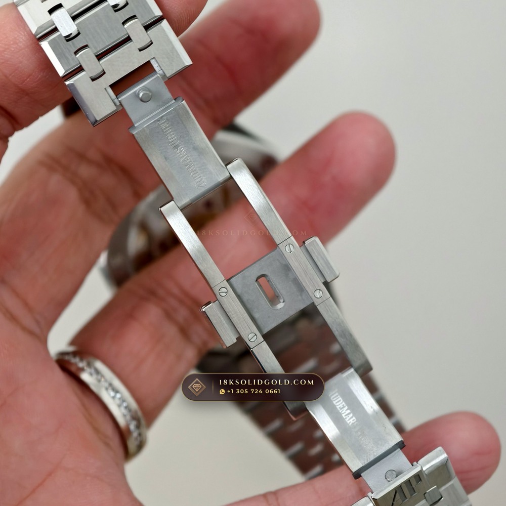 Audemars Piguet Royal Oak Selfwinding 41mm Hand-Chamfered Bevel Spec Reference 15510ST — Salon Edition — Studio Gallery Plate X in 904L Stainless Steel Custom Architecture (166.8g Verified Mass, Audemars Piguet Cal. 4302 - 70h Power Reserve)