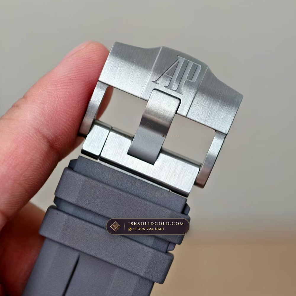 Audemars Piguet Royal Oak Offshore Diver 42mm Reference 15720ST.OO.A009CA.01 — Salon Edition — Studio Gallery Plate VIII in 904L Stainless Steel Custom Architecture (168.0g Verified Mass, Audemars Piguet Cal. 4308 / Cal. 3120)