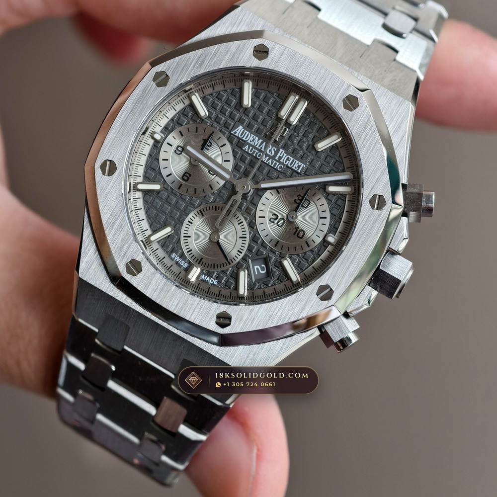 Audemars Piguet Royal Oak Selfwinding Chronograph 38mm Sunburst Rhodium / Slate Grey Dial Reference 26315ST.OO.1256ST.02 — Salon Edition angle 2
