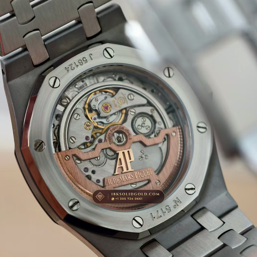 Audemars Piguet Royal Oak Jumbo Extra-Thin 39mm Vendome Salon Spec Reference 15202ST — Salon Edition — Studio Gallery Plate VII in 904L Stainless Steel Custom Architecture (103.6g Verified Mass, Audemars Piguet Cal. 2121 Ultra-Thin)