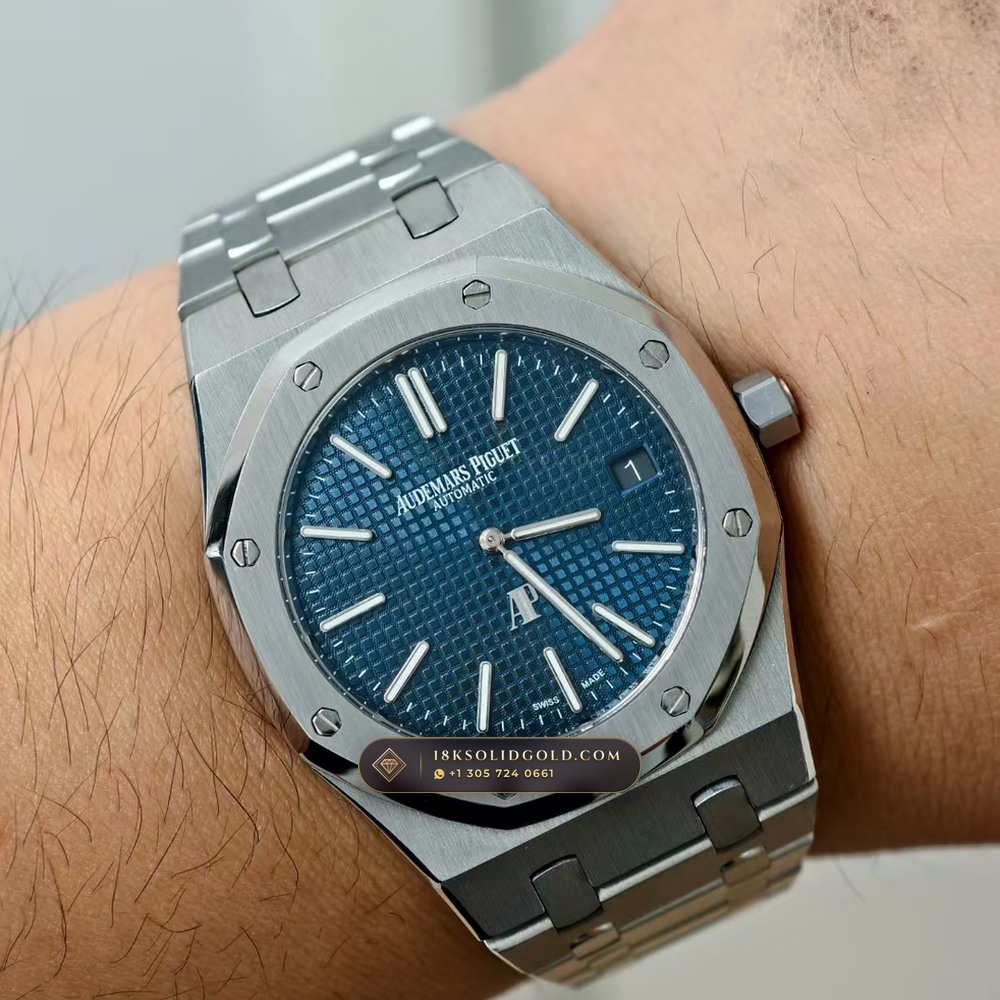 Audemars Piguet Royal Oak Jumbo Extra-Thin 39mm Vendome Salon Spec Reference 15202ST — Salon Edition — Studio Gallery Plate VIII in 904L Stainless Steel Custom Architecture (103.6g Verified Mass, Audemars Piguet Cal. 2121 Ultra-Thin)