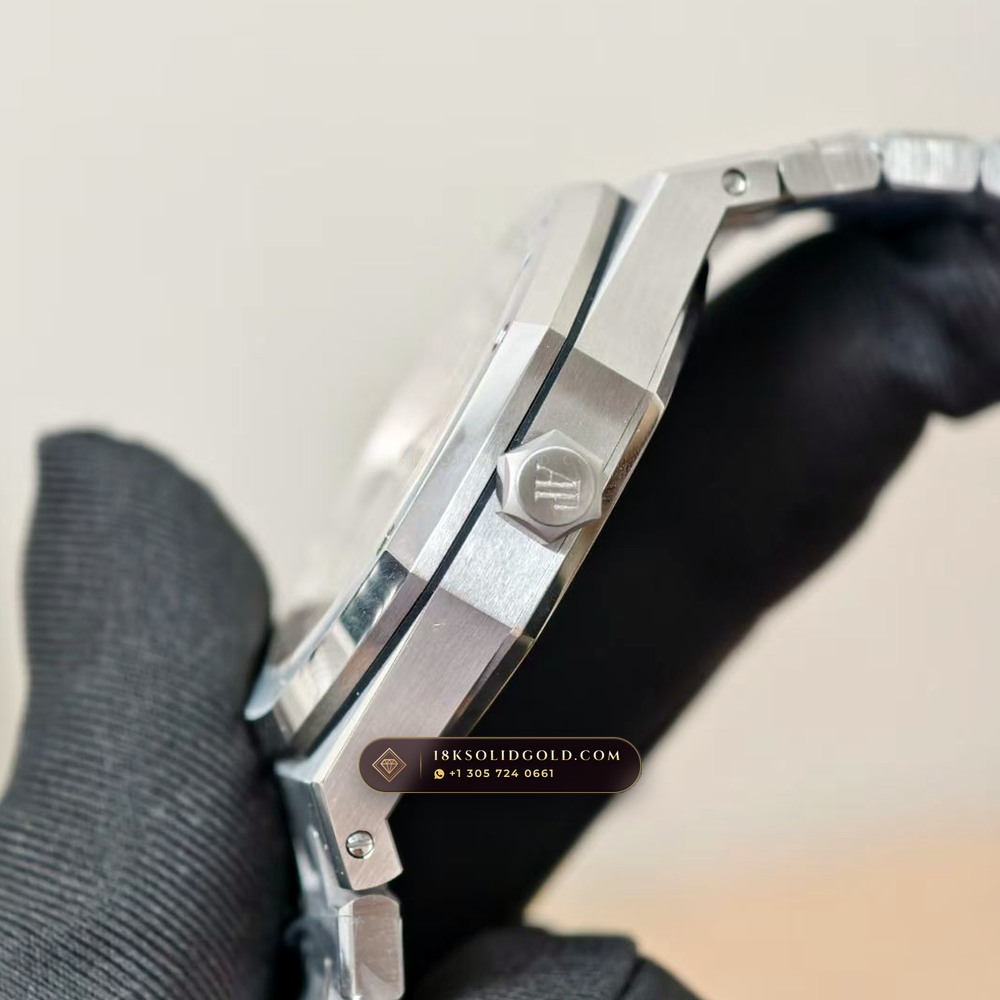 Audemars Piguet Royal Oak Selfwinding 41mm Hand-Chamfered Bevel Spec Reference 15500ST — Salon Edition — Studio Gallery Plate VIII in 904L Stainless Steel Custom Architecture (166.6g Verified Mass, Audemars Piguet Cal. 4302 - 70h Power Reserve)