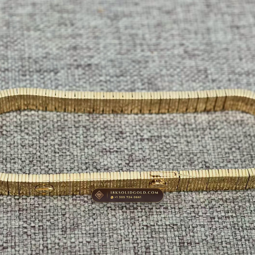 Cartier Love Unlimited Bracelet Timepiece 18K Rose Gold Reference WJLO0002 — Hallmarked Edition — Studio Gallery Plate VIII in 18K Rose Gold Au750 (64.5g Verified Mass, Cartier Swiss Horological Movement)