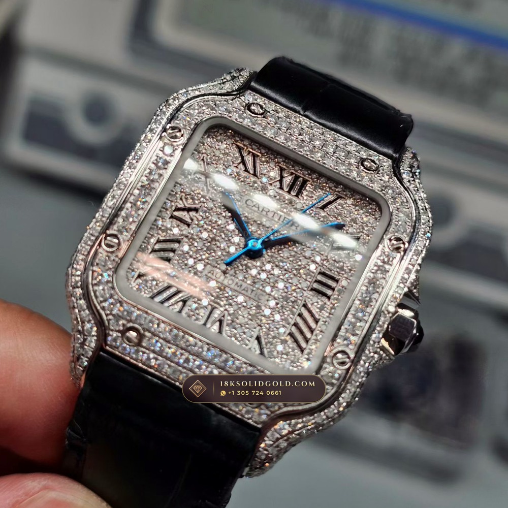 Cartier Santos de Cartier Medium 35.1mm Cal. 1847MC Reference WSSA0029 — Salon Edition angle 2