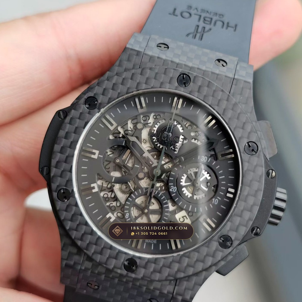 Hublot Big Bang Evolution Chronograph 44mm Cal. HUB4200 Reference 301.QX.1740.RX — Salon Edition angle 2