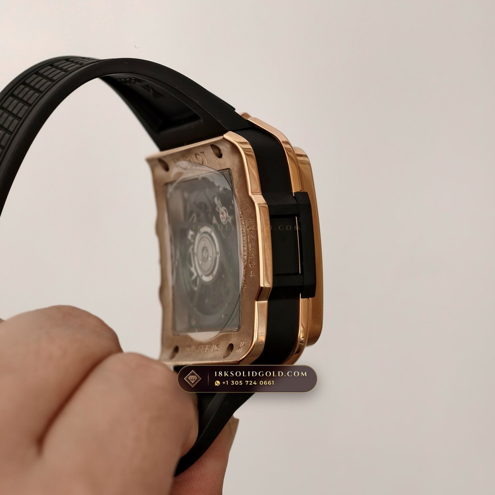 Hublot Square Bang Unico Chronograph 42mm 18K King Gold Reference 821.OX.0180.RX — Hallmarked Edition angle 3