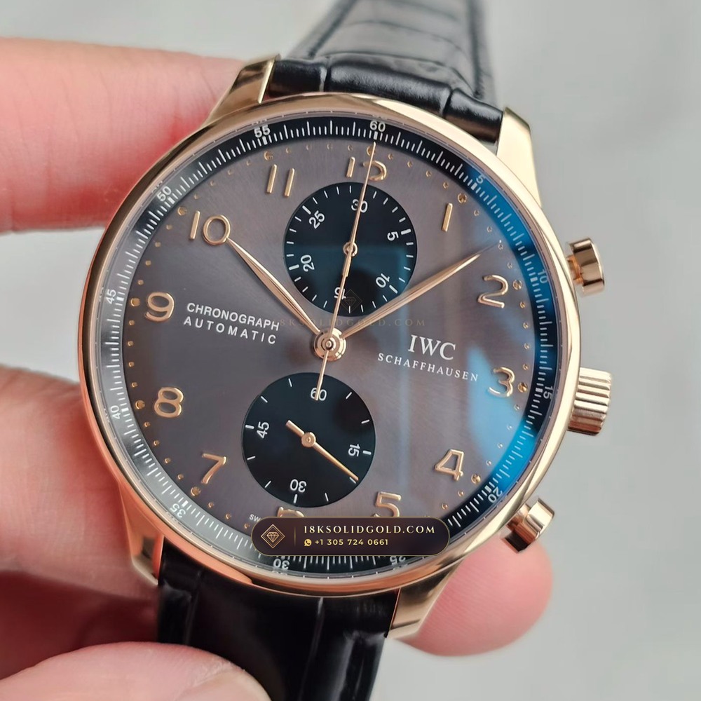 IWC Schaffhausen IWC Portugieser Chronograph 40.9mm Cal. 79350 Reference IW371482 — Salon Edition angle 2