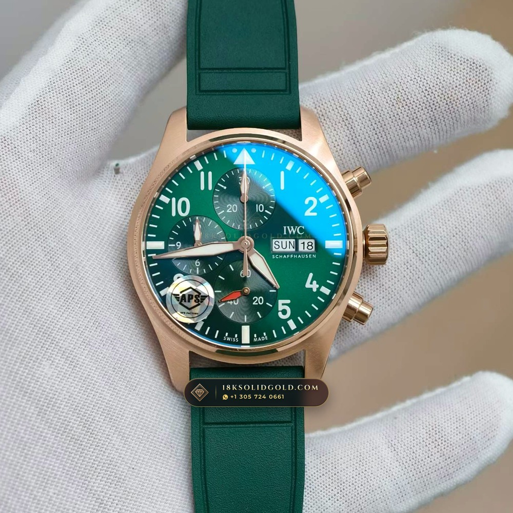 IWC Schaffhausen IWC Pilot Watch Chronograph 41mm Green Dial Reference IW388110 — Salon Edition