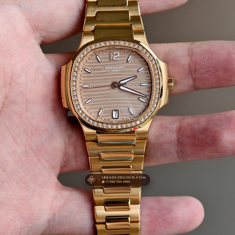 Patek Philippe Nautilus Ladies Automatic 18K Rose Gold Reference 7118/1R — Hallmarked Edition