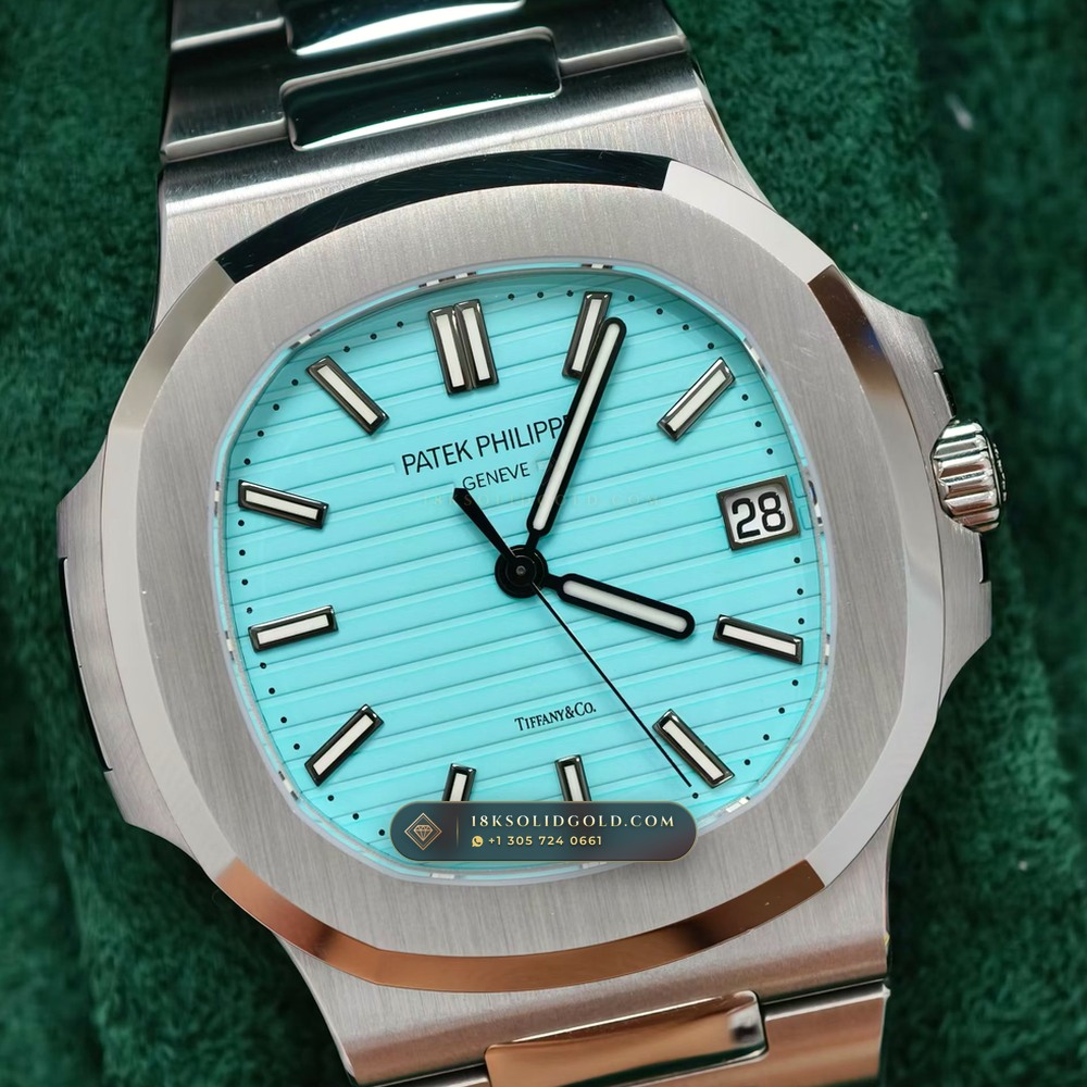 Patek Philippe Nautilus Self-Winding Tiffany Blue Dial Reference 5711/1A-018 — Salon Edition angle 2