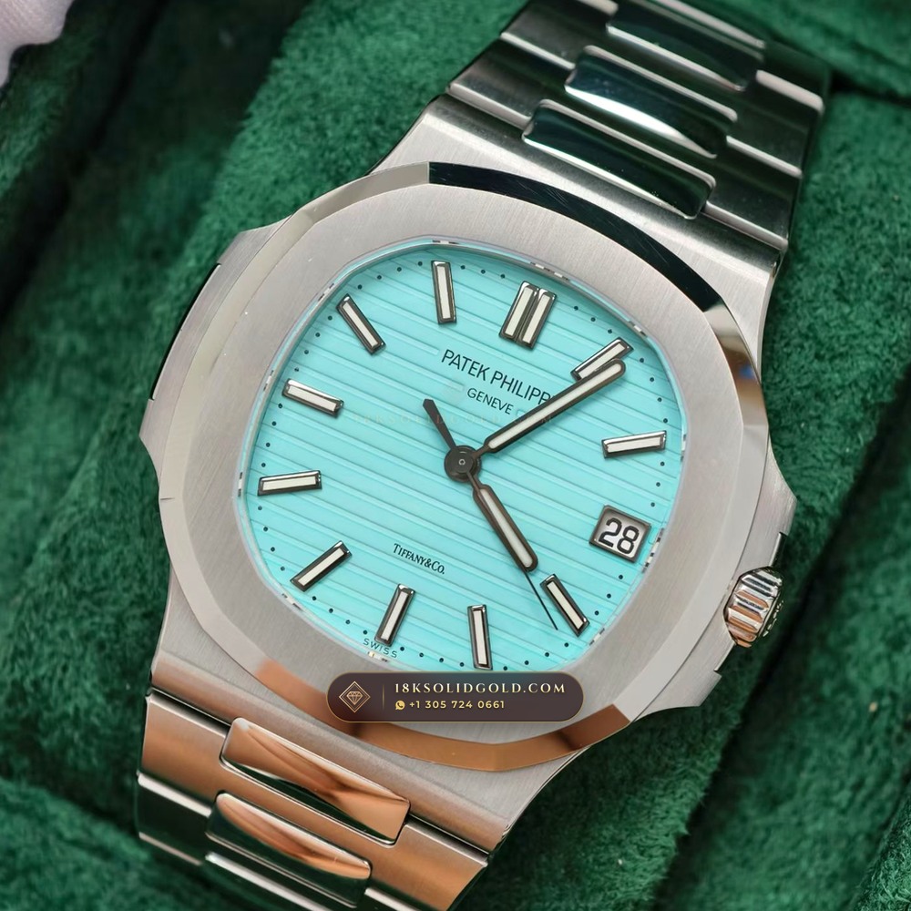 Patek Philippe Nautilus Self-Winding Tiffany Blue Dial Reference 5711/1A-018 — Salon Edition angle 3