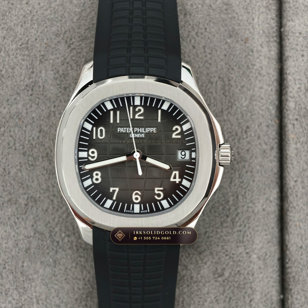 Patek Philippe Aquanaut Extra-Large Self-Winding Custom SW Dial Reference 5167A — Salon Edition