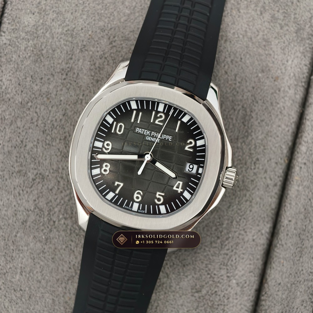 Patek Philippe Aquanaut Extra-Large Self-Winding Custom SW Dial Reference 5167A — Salon Edition angle 2