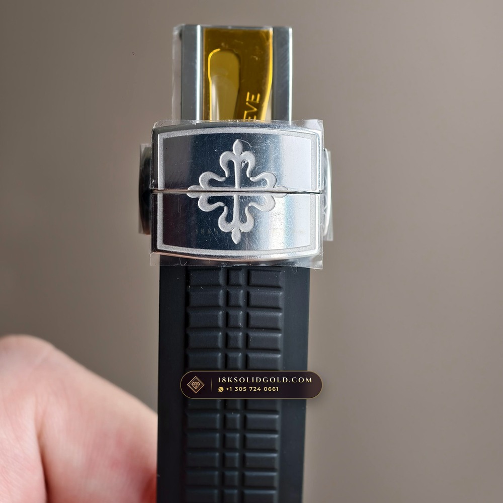Patek Philippe Aquanaut Extra-Large Self-Winding Diamond-Set Bezel Reference 5167A — Salon Edition — Studio Gallery Plate VII in 904L Stainless Steel Custom Architecture (79.6g Verified Mass, Patek Philippe Cal. 324 S C - 21K Gold Rotor)