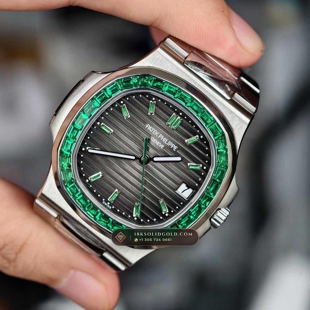 Patek Philippe Nautilus Off-Catalogue Baguette Emerald Bezel 950 Platinum Reference 5711/113P-001 — Hallmarked Edition angle 3