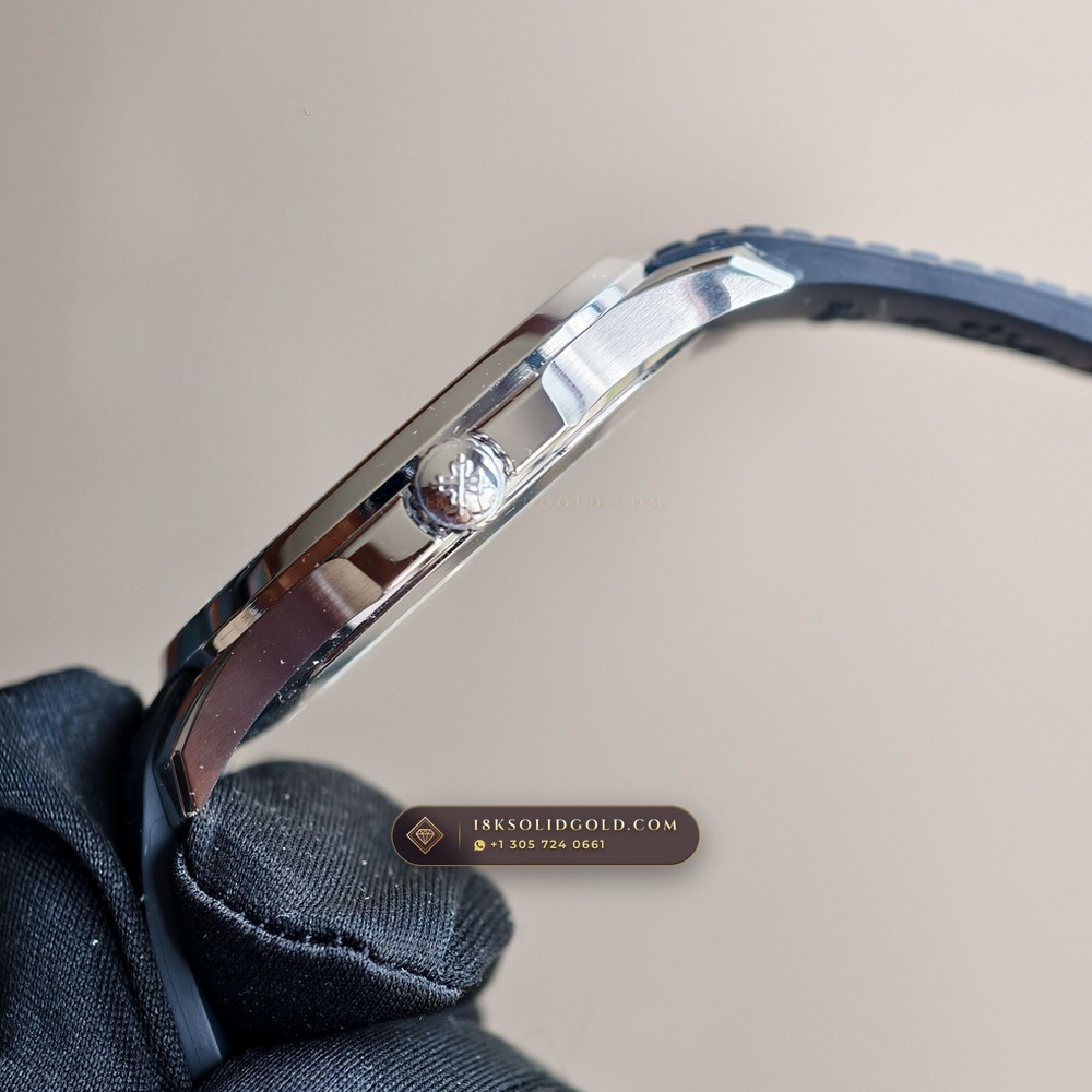 Patek Philippe Aquanaut Jumbo 42.2mm 18K White Gold Reference 5168G-001 — Hallmarked Edition — Studio Gallery Plate VII in 18K White Gold Au750 (120.1g Verified Mass, Patek Philippe Cal. 324 S C - 21K Gold Rotor)