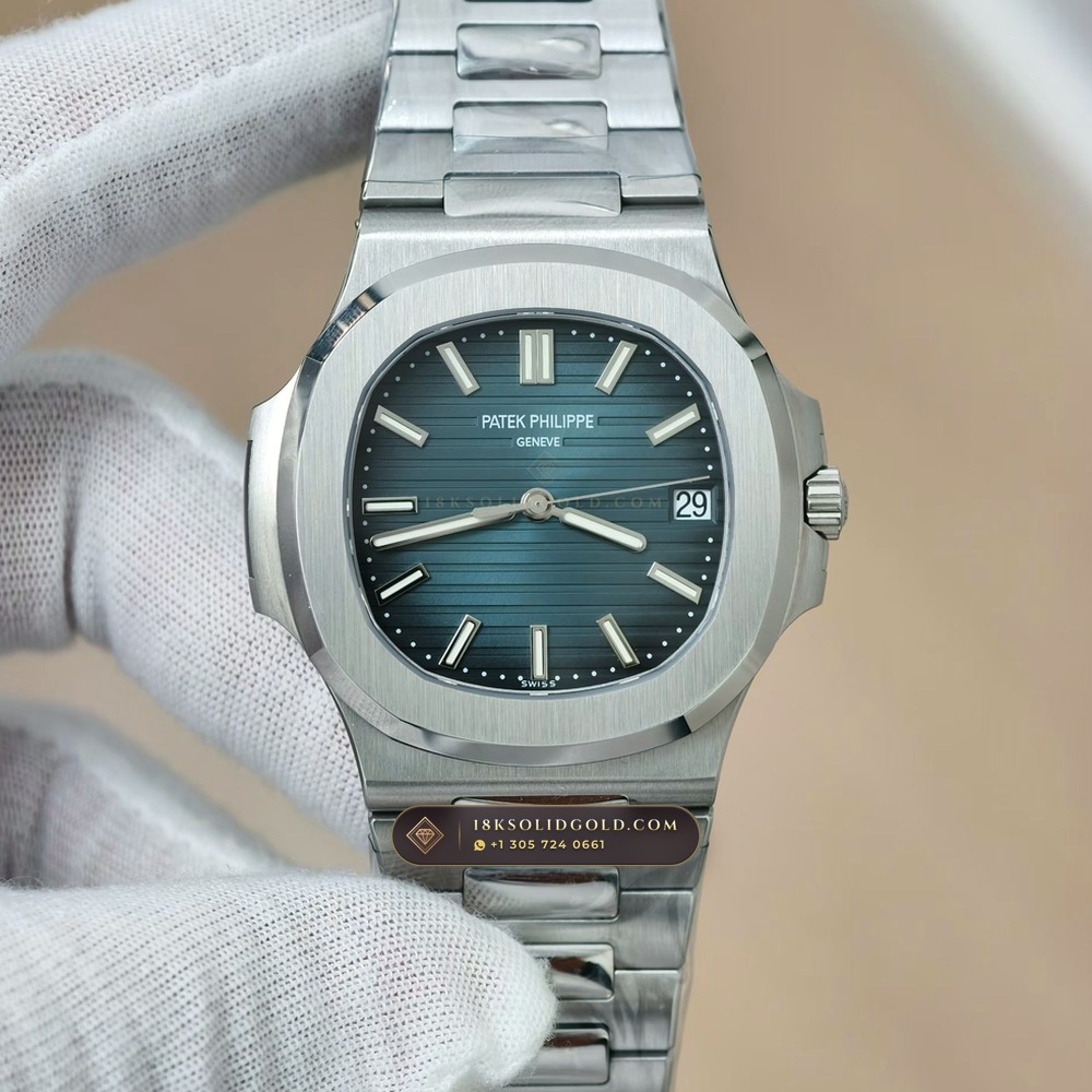 Patek Philippe Nautilus Self-Winding Custom SW Dial 22K Gold Rotor Reference 5711A — Salon Edition
