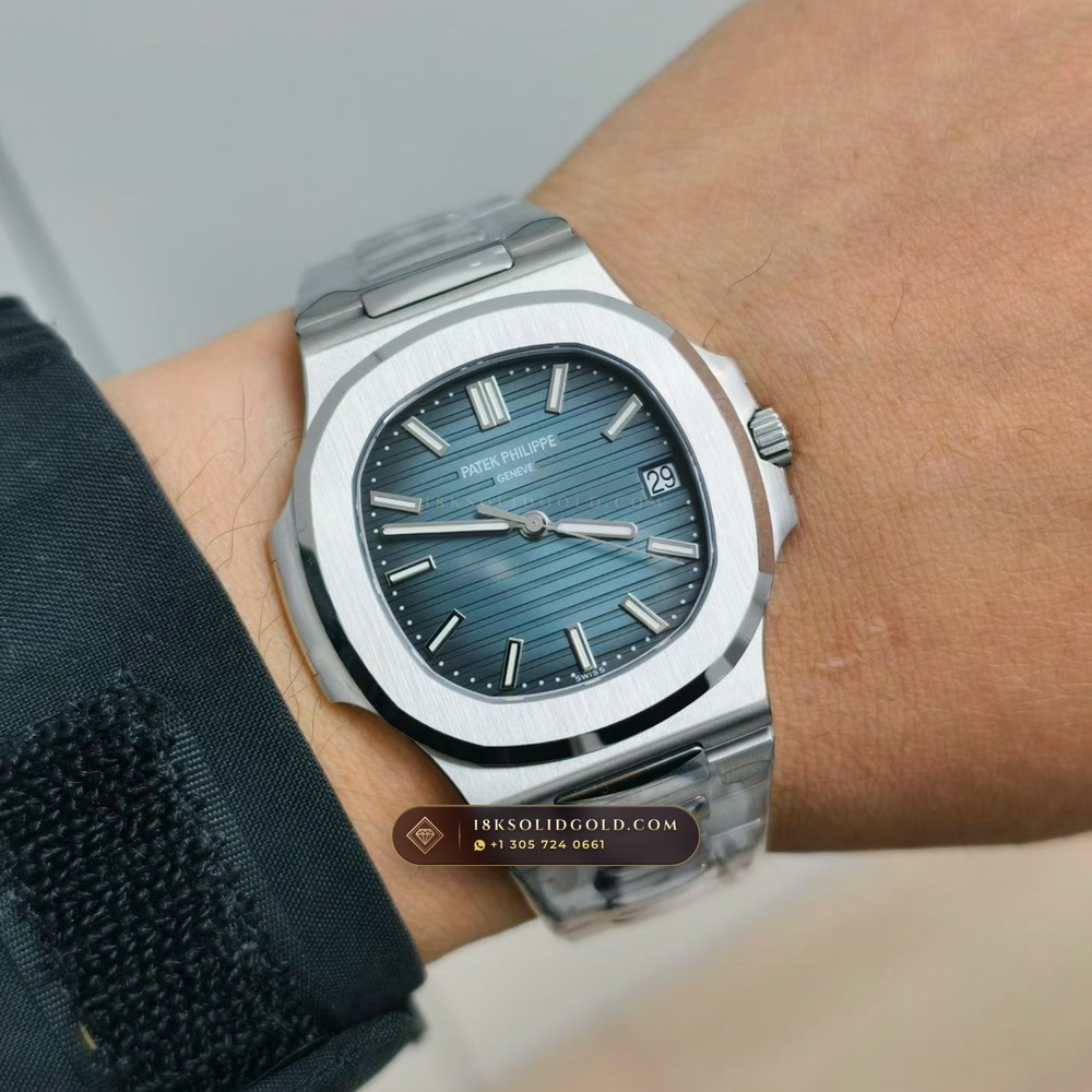 Patek Philippe Nautilus Self-Winding Custom SW Dial 22K Gold Rotor Reference 5711A — Salon Edition — Studio Gallery Plate IX in 904L Stainless Steel Custom Architecture (114.7g Verified Mass, Patek Philippe Cal. 26-330 S C / Cal. 324 S C - 21K Gold Rotor)