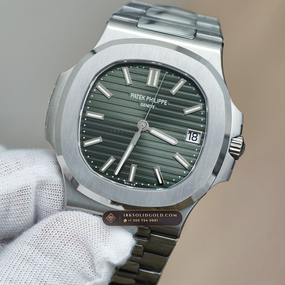 Patek Philippe Nautilus Self-Winding Custom SW Dial 22K Gold Rotor Reference 5711/1A-014 — Salon Edition angle 3