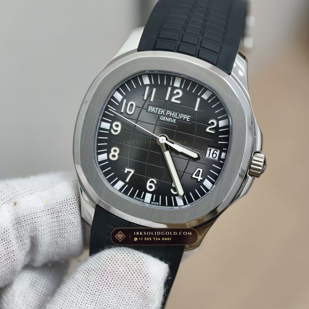 Patek Philippe Aquanaut Extra-Large Self-Winding Custom SW Dial Deep Crystal Optics Reference 5167A — Salon Edition angle 3
