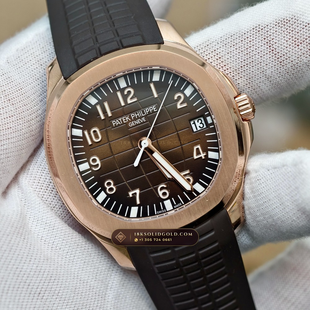 Patek Philippe Aquanaut Extra-Large Self-Winding 18K Rose Gold Reference 5167R-001 — Hallmarked Edition angle 3
