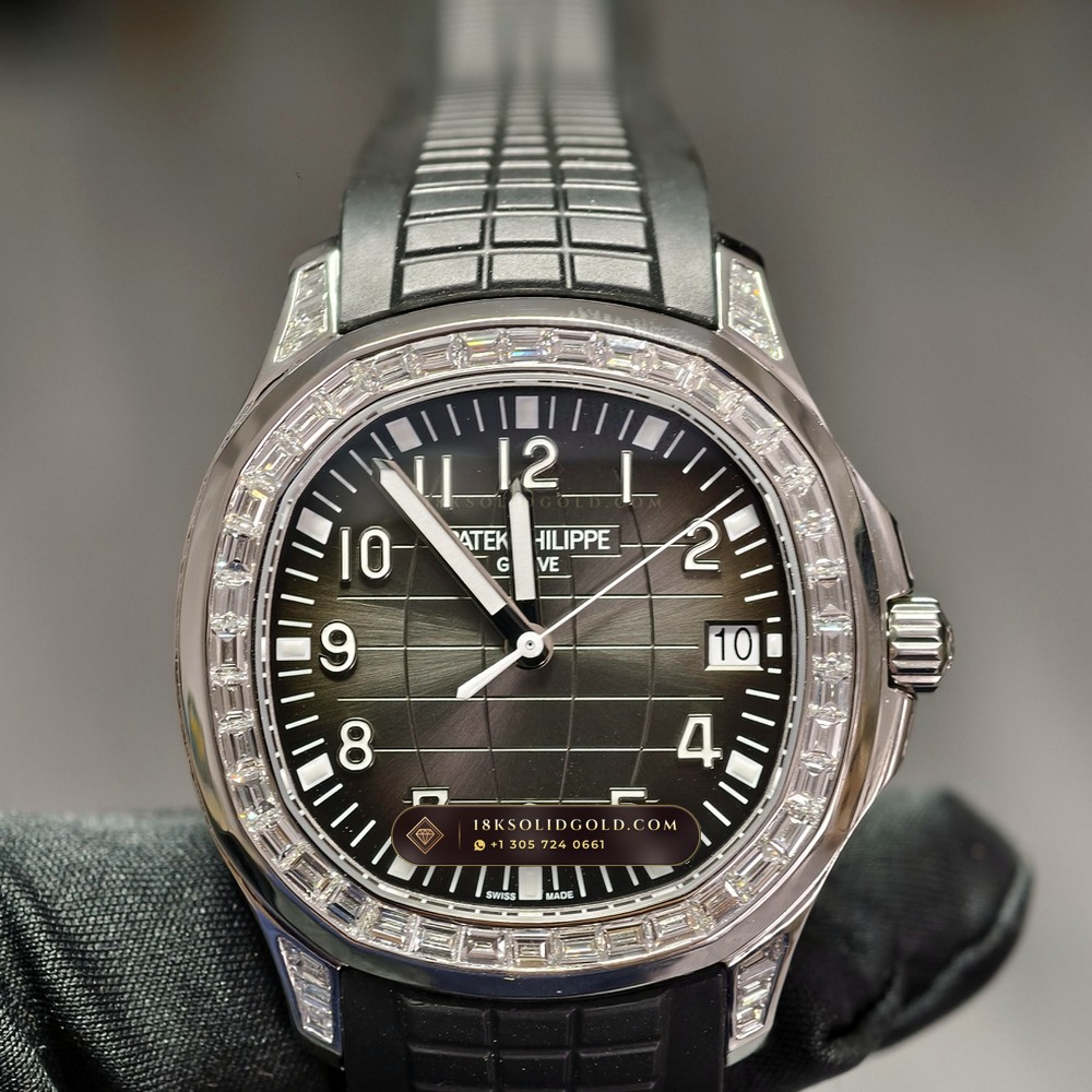 Patek Philippe Aquanaut Haute Joaillerie Baguette Diamond Bezel 18K White Gold Reference 5167/300G-010 — Hallmarked Edition