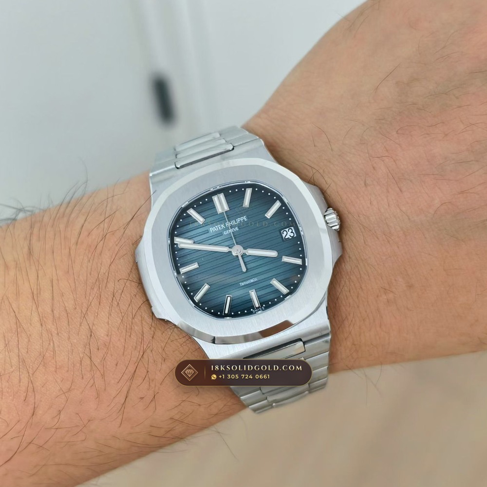 Patek Philippe Nautilus Self-Winding Reference 5711/1A-010 — Salon Edition — Studio Gallery Plate IX in 904L Stainless Steel Custom Architecture (115.2g Verified Mass, Patek Philippe Cal. 26-330 S C / Cal. 324 S C - 21K Gold Rotor)