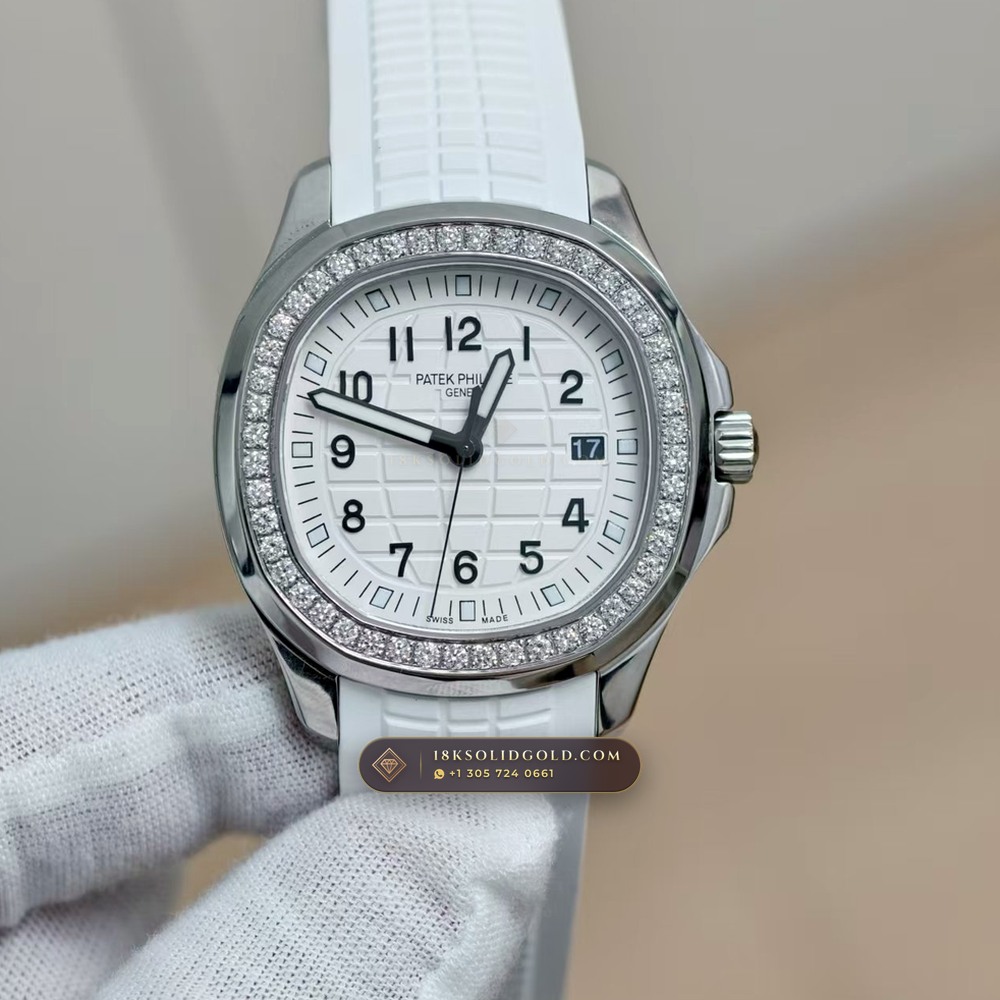 Patek Philippe Aquanaut Luce Diamond-Set Bezel Reference 5267/200A-010 — Salon Edition