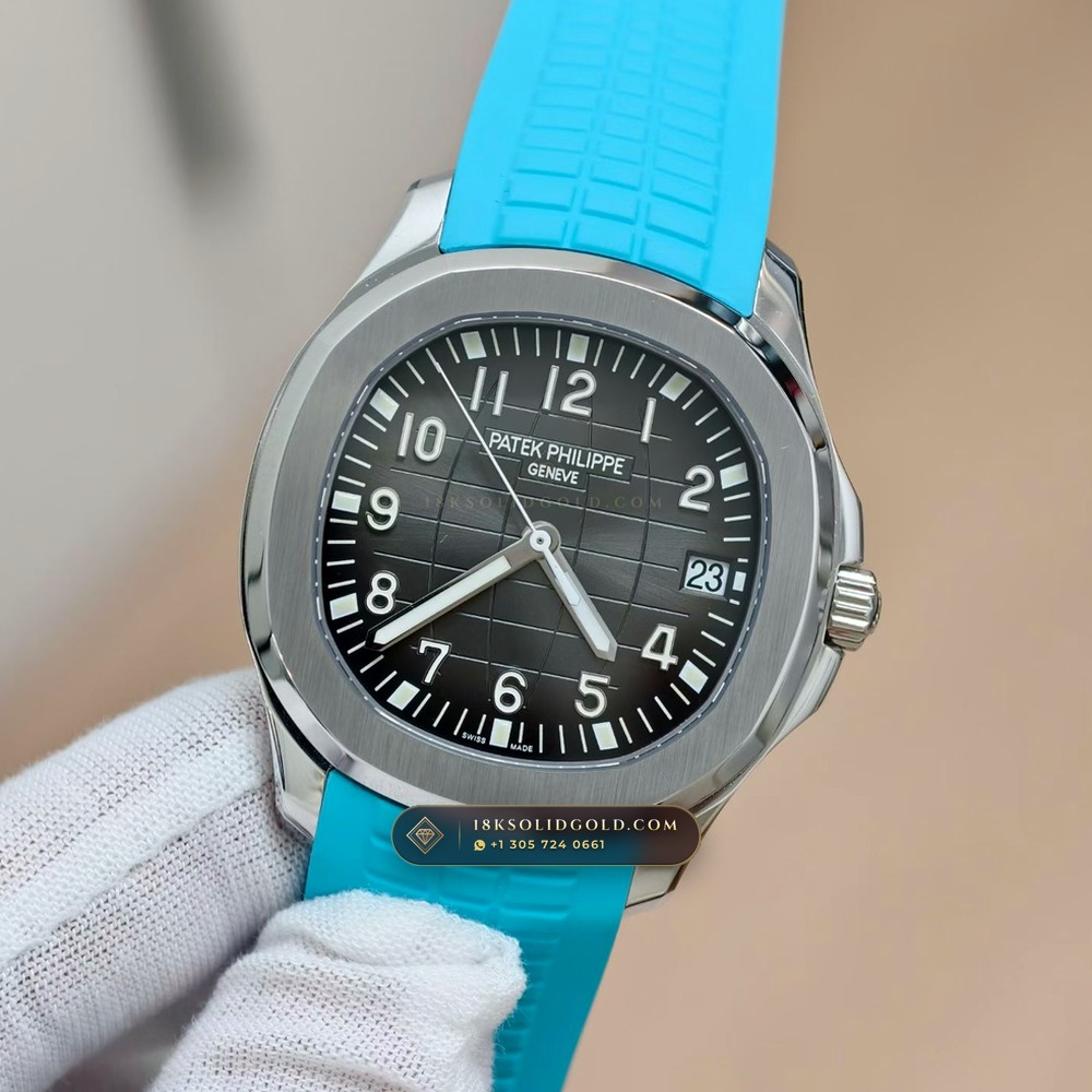 Patek Philippe Aquanaut Extra-Large Self-Winding Zurich Collector Spec Reference 5167A — Salon Edition angle 3