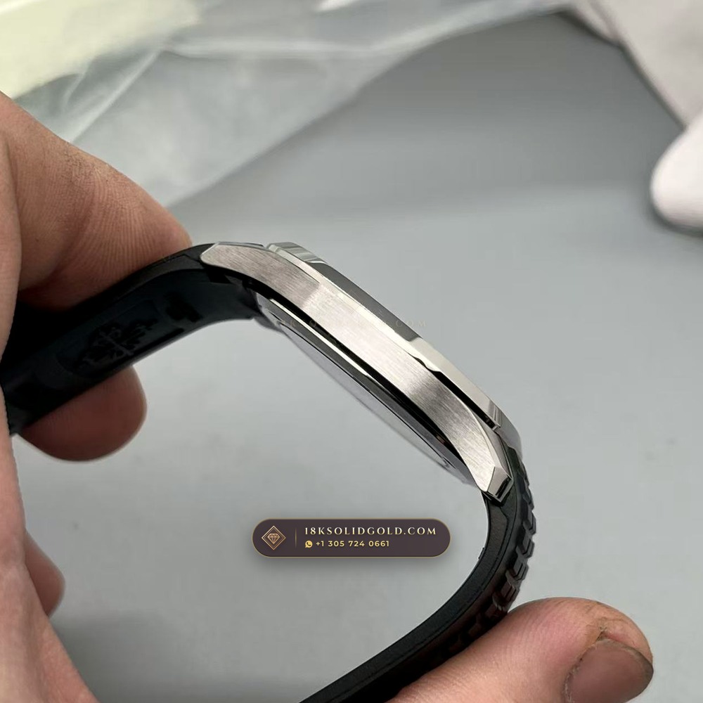 Patek Philippe Aquanaut Extra-Large Self-Winding Sapphire Caseback Spec Reference 5167A — Salon Edition — Studio Gallery Plate IX in 904L Stainless Steel Custom Architecture (79.1g Verified Mass, Patek Philippe Cal. 324 S C - 21K Gold Rotor)
