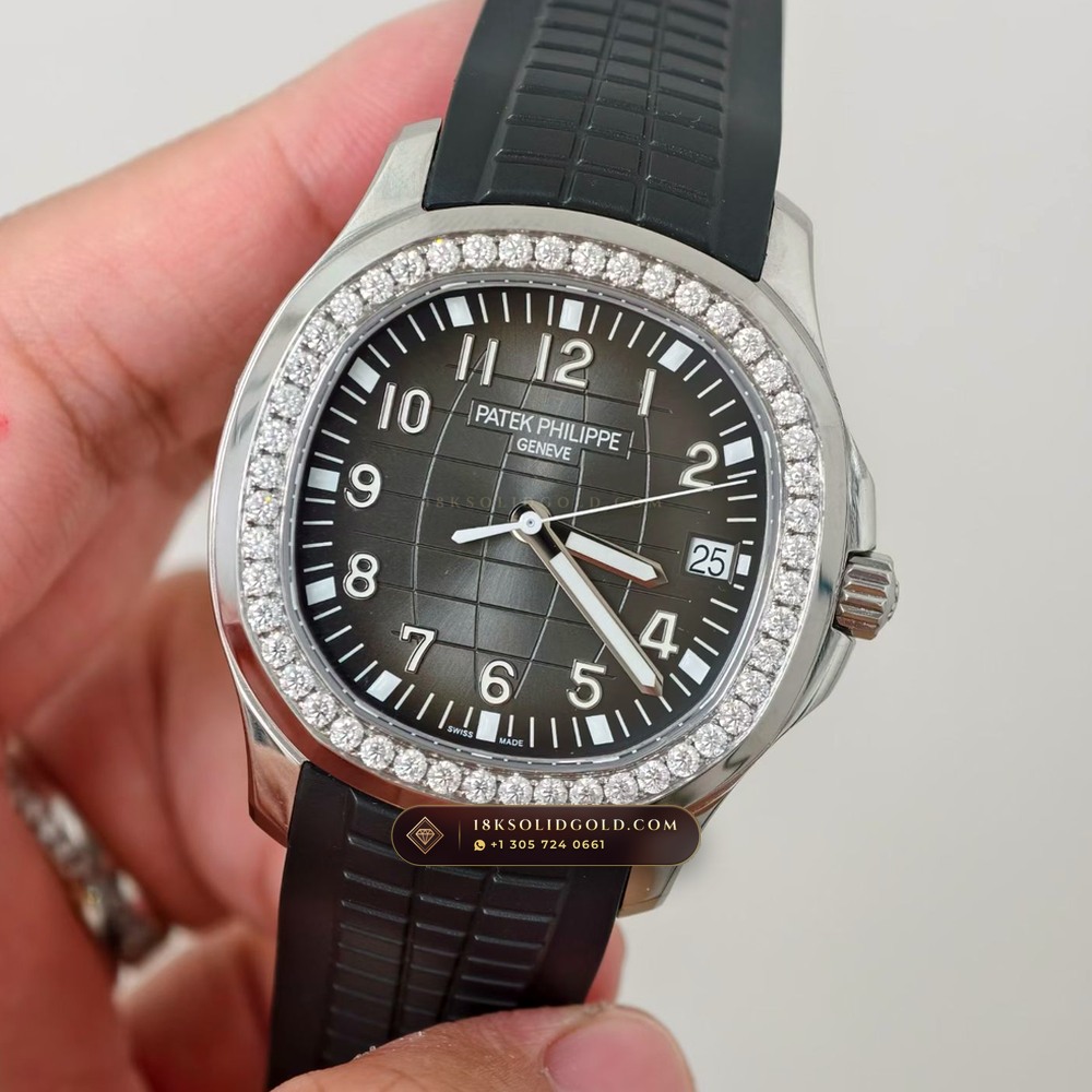 Patek Philippe Aquanaut Extra-Large Self-Winding Diamond-Set Bezel Geneva Atelier Spec Reference 5167A — Salon Edition angle 3