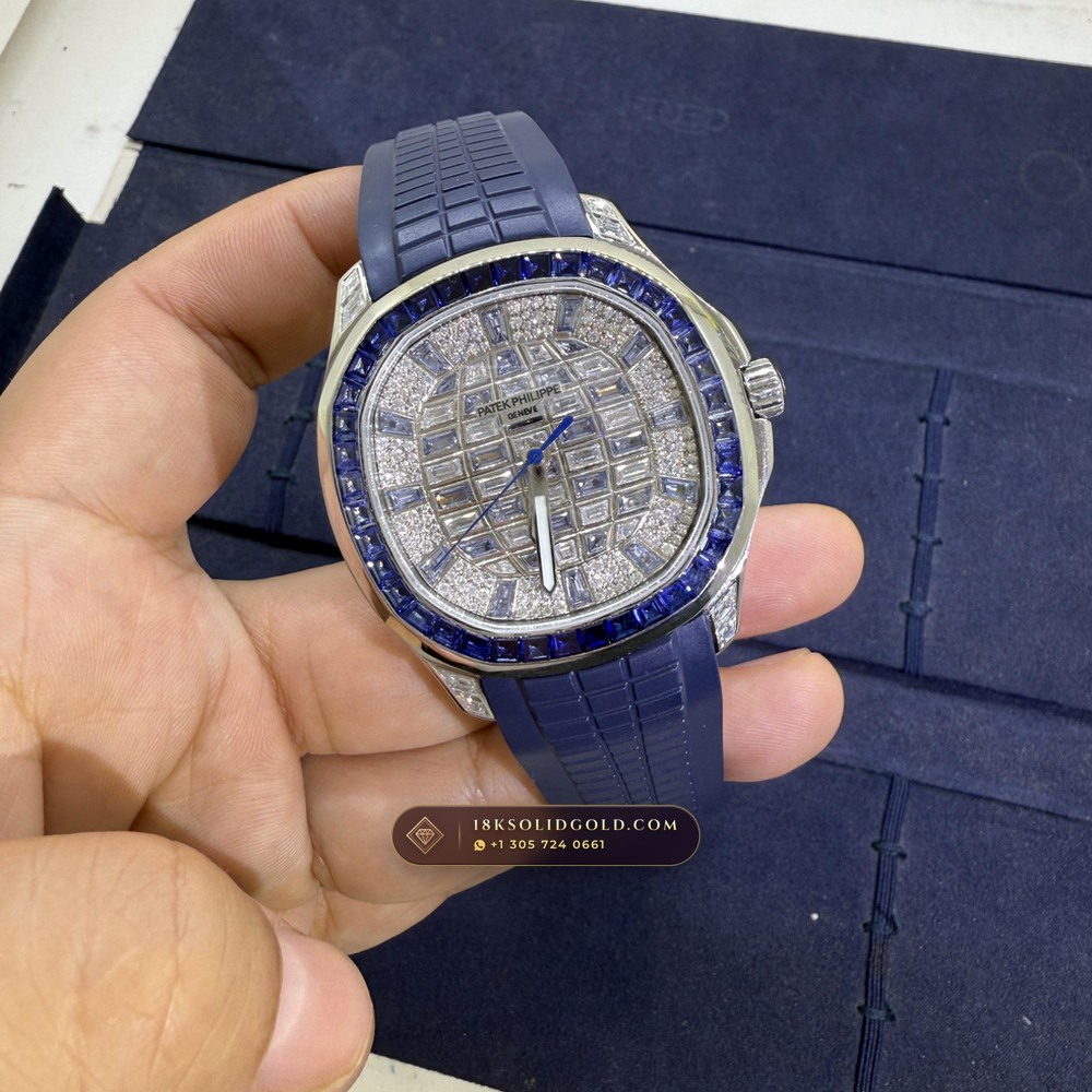 Patek Philippe Aquanaut Luce Haute Joaillerie Baguette Emerald Bezel 18K White Gold Geneva Atelier Spec Reference 5268/461G-001 — Hallmarked Edition angle 3