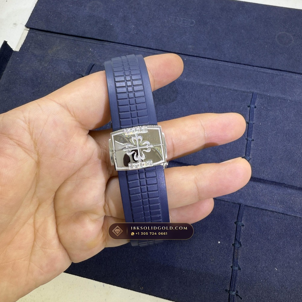 Patek Philippe Aquanaut Luce Haute Joaillerie Baguette Emerald Bezel 18K White Gold Geneva Atelier Spec Reference 5268/461G-001 — Hallmarked Edition — Studio Gallery Plate VIII in 18K White Gold Au750 (114.6g Verified Mass, Patek Philippe Cal. 26-330 S C - 21K Gold Rotor)