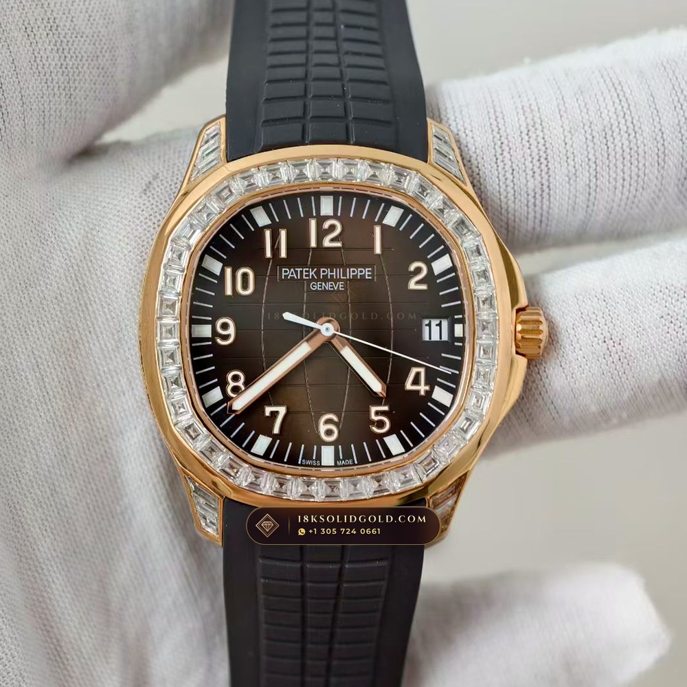 Patek Philippe Aquanaut Extra-Large Self-Winding 18K Rose Gold Reference 5167/300R-010 — Hallmarked Edition