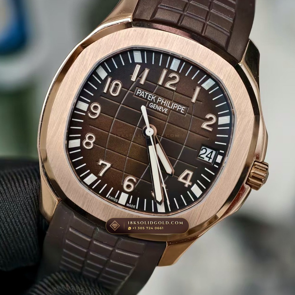 Patek Philippe Aquanaut Extra-Large Self-Winding 18K Rose Gold Master Watchmaker Spec Reference 5167R — Hallmarked Edition angle 2